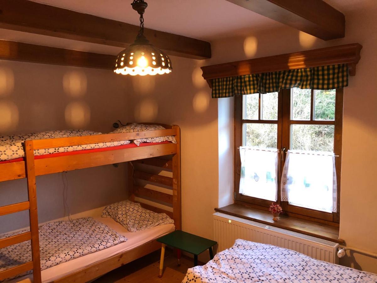 Apartmany Chalupinka เชเลซนารูดา ภายนอก รูปภาพ